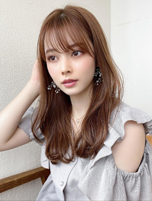 エアリーな揺れ感が魅力のラフウェーブ