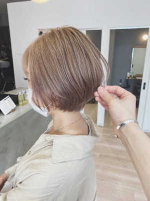 30代20代丸みショート×ショートボブ×グラデーションカラー