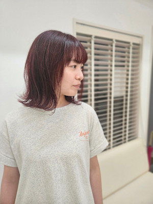 ツヤが欲しい方におすすめボルドルビーカラーで叶える大人ボブ