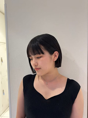 ぱっつんボブ