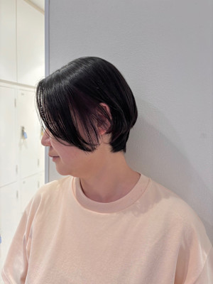 インナーカラーのショートスタイル
