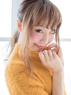 クリアハニーベージュ