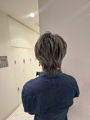 ローライトで奥行きあるカラーに