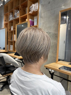 ◇大人40代50代60代ショートボブ丸みショート白髪ぼかし