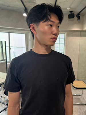 フェザーパーマ毛流れパーマセンターパートニュアンス眉カット