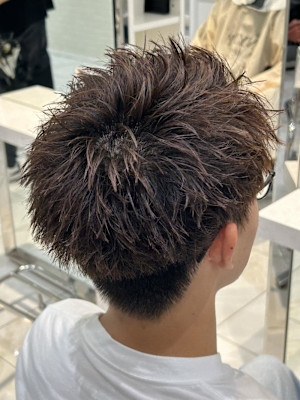 スパイキーショート
