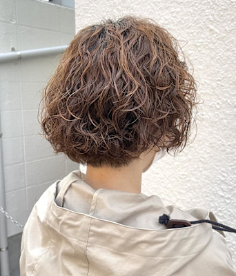 ショートボブおしゃれパーマ
