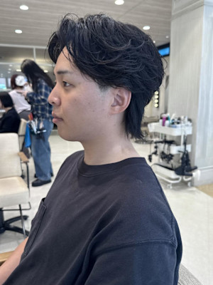 フェザーパーマ毛流れパーマセンターパートニュアンス眉カット