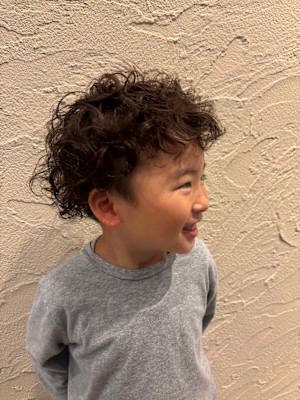 VARIE hair&design×スタイル