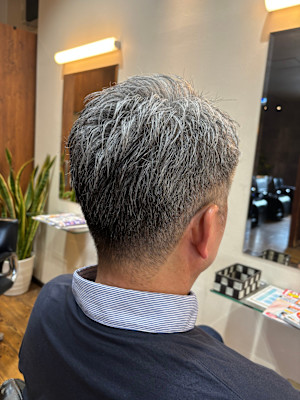 VARIE hair&design×スタイル