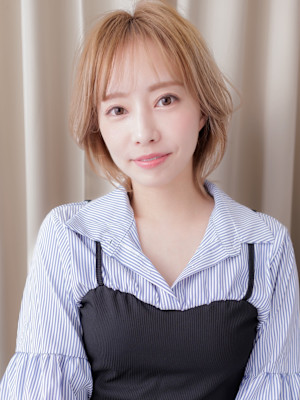 金髪ハイトーンカラークラゲヘアマレットウルフボブ20代30代