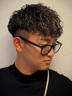 【波巻きスパイラル】×【ハイライトメッシュ】大人ツーブロック