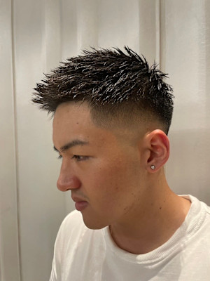 スキンフェード×アップバングジェットモヒカン