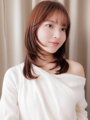 ピンクベージュ小顔クラゲヘアマレットウルフカット20代30代