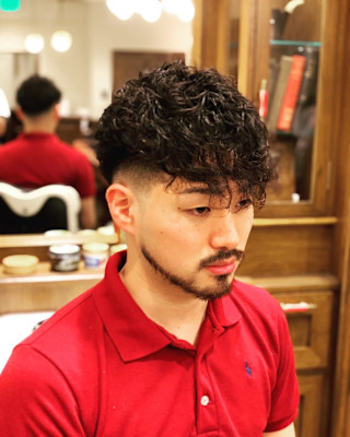 パーマフォワード＜理容室＞＜銀座＞＜メンズ＞＜ショート＞