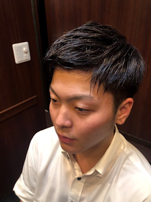 アッシュツーブロックフェード