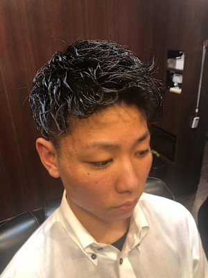 (セットが楽ちん！)ツーブロック！＜理容室＞＜銀座＞＜メンズ