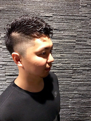 ツーブロベリーショート＜理容室＞＜銀座＞＜メンズ＞＜ショート