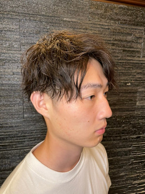 マッシュ刈り上げ