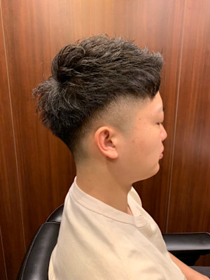 ツーブロフェードスタイル