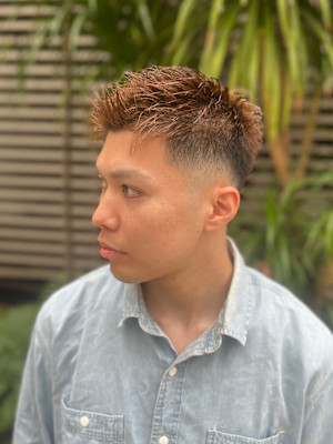 フェザーアップ×スキンフェード