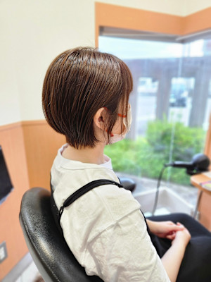 バッサリカットで夏仕様♪暑い夏こそショートスタイルがおすすめ