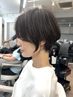 マッシュショートで骨格美人に！