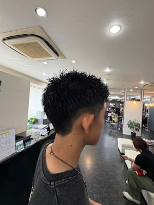 メンズスパイキーショート