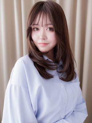 オリーブベージュメテオストレートレイヤーロング20代30代