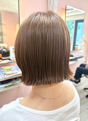 〜ぱつっとボブ×透明感ベージュ〜