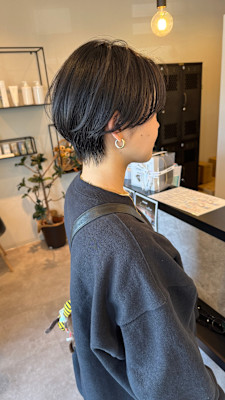 丸みショートボブハンサムショート大人可愛い20代30代40代