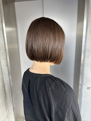 艶ナチュラルブラウンボブ