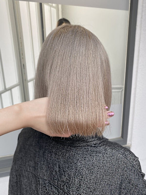 Whitebeige