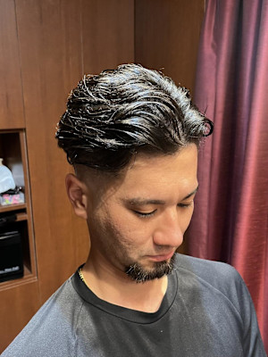 日本橋室町　スキンフェード　30代ビジネスヘア