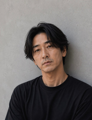 大人の色気ナチュラルセンターパート