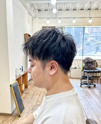 ２０代・お手入れ簡単メンズショート