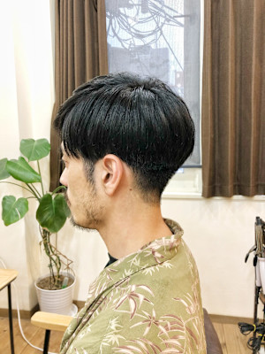 ３０代・お手入れ簡単丸みショート