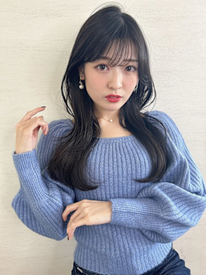 ダークアッシュ 顔周りカット 韓国ヘア ロングレイヤー