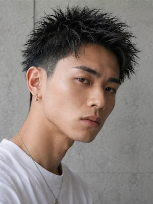 スパイキーショート メンズショート フェード アップバング