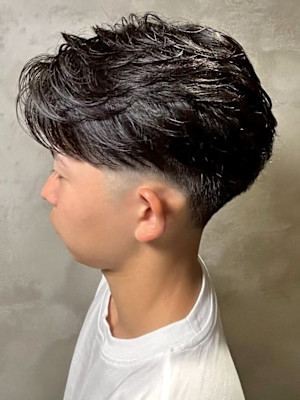 センターパート ニュアンスパーマ 毛流れパーマ ヘッドスパ