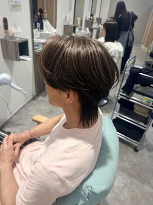 大人メンズショート×白髪ぼかしハイライト