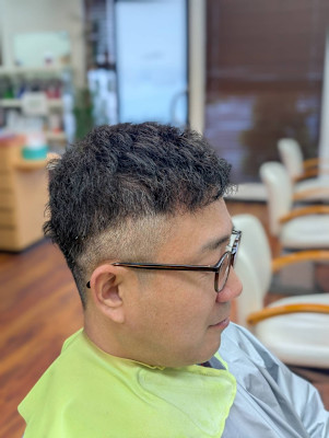 名古屋は、まさに灼熱の太陽が照りつける。