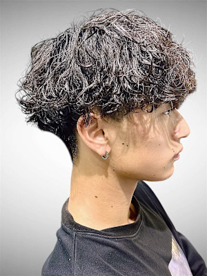 men's salon Ano. 大分中央町店【アノ】