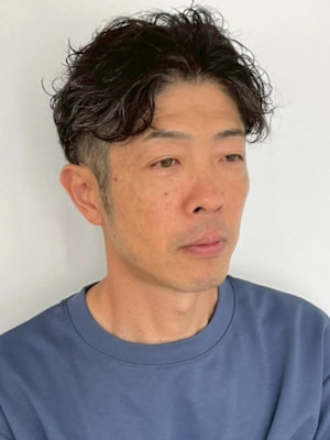 ニュアンスパーマ メンズパーマ ツーブロック 40代 50代