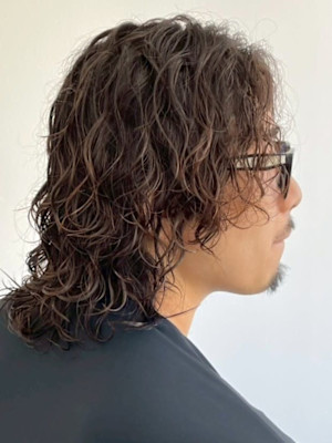 スパイラルパーマ 束感パーマ ロングヘア ウルフカット