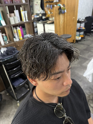 縦落ちツイストスパイラルパーマ！