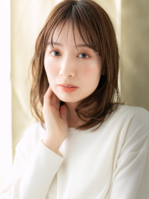 大人美人フレンチバング抜け感ロングウルフカット30代40代