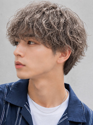ミルクティーアッシュ ツイストスパイラルパーマ ダブルカラー