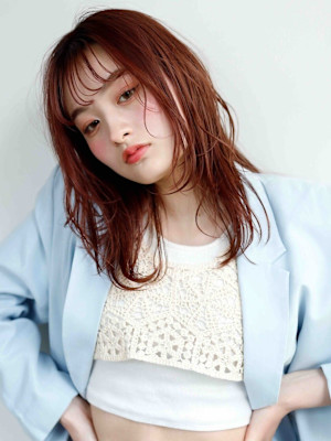 ピンクブラウン　レイヤーカット　フェイスレイヤー　セミロング