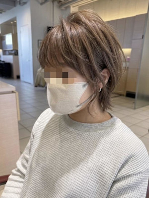 くびれレイヤースタイル